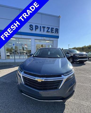 Photo of 2024 Lakeshore Blue Metallic Chevrolet Equinox