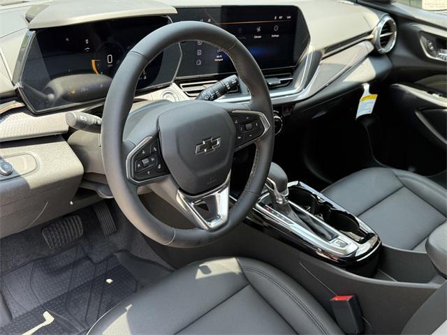 Photo of 2025 Cacti Green Chevrolet Trax