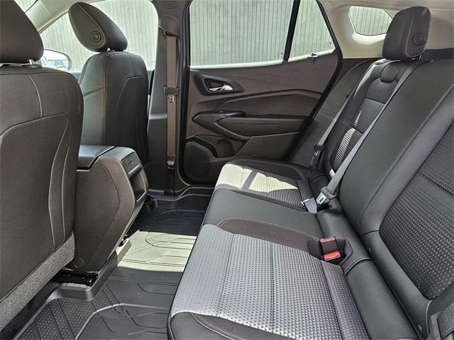 Photo of 2025 Mosaic Black Metallic Chevrolet Trax