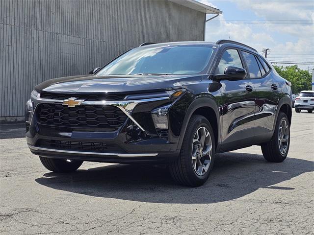 Photo of 2025 Mosaic Black Metallic Chevrolet Trax