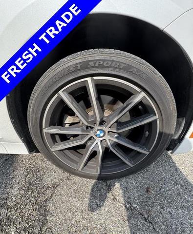 Photo of 2020 White Metallic BMW 330
