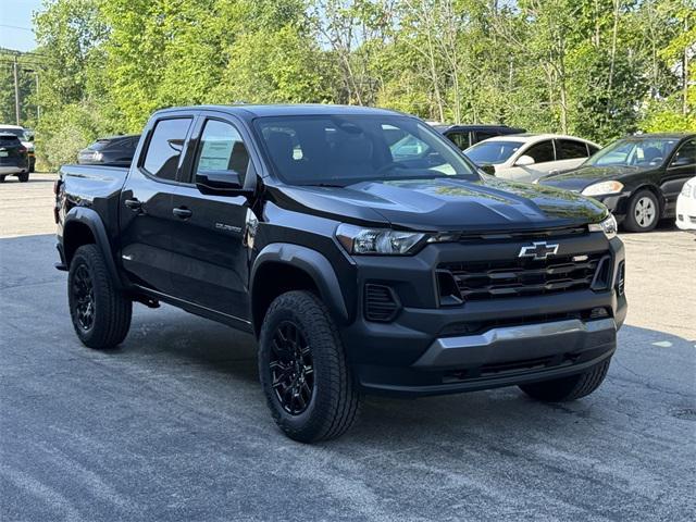 Photo of 2026 Black Chevrolet Colorado