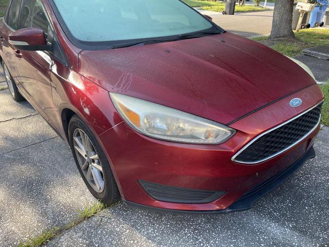 Photo of 2015 RED Ford Focus