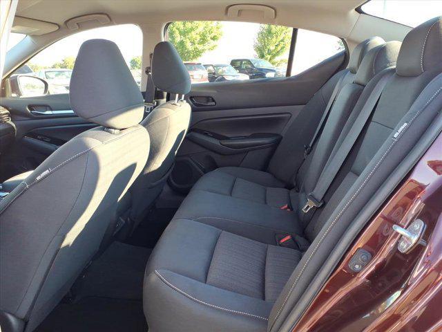 Photo of 2023 Garnet Pearl Metallic Nissan Altima