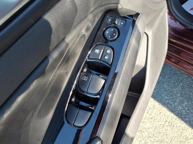 Photo of 2023 Garnet Pearl Metallic Nissan Altima