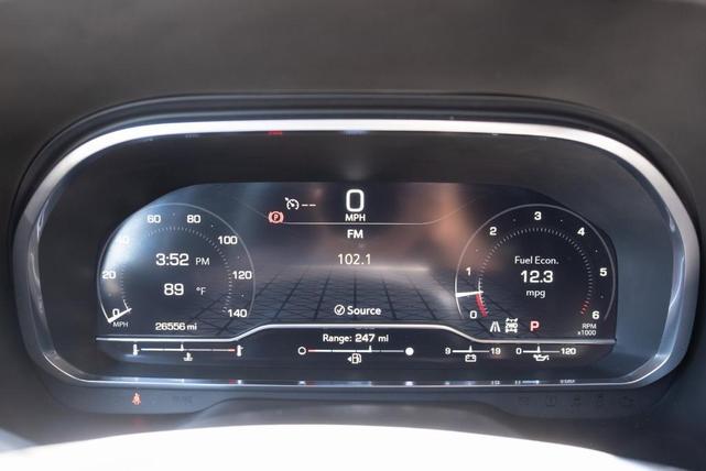 Photo of 2023 White GMC Yukon XL