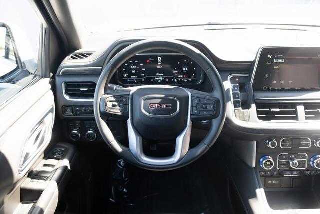 Photo of 2023 White GMC Yukon XL