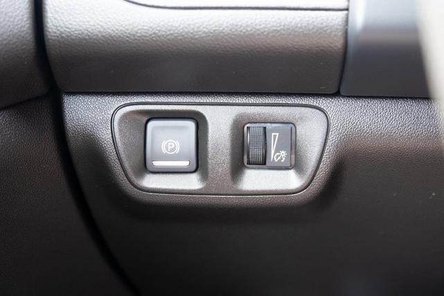 Photo of 2022 Red GMC Acadia