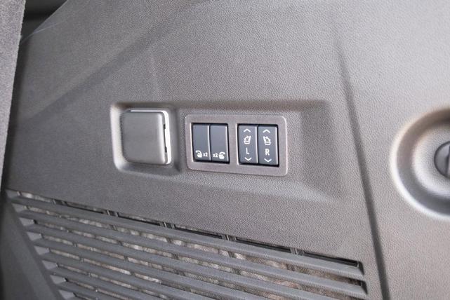 Photo of 2025 Gray Chevrolet Tahoe