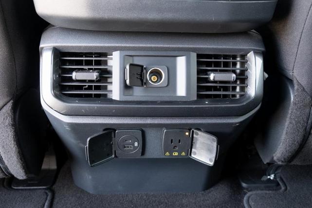 Photo of 2022 White Ford F-150