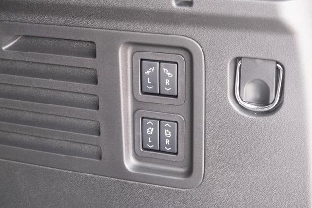 Photo of 2026 Red Chevrolet Traverse