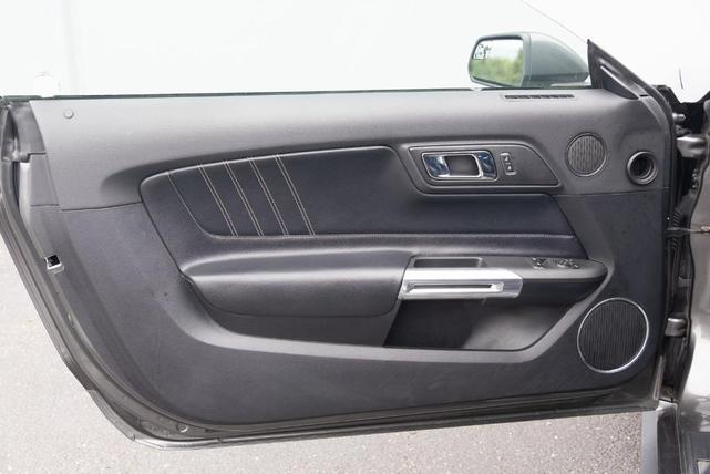 Photo of 2016  Ford Mustang