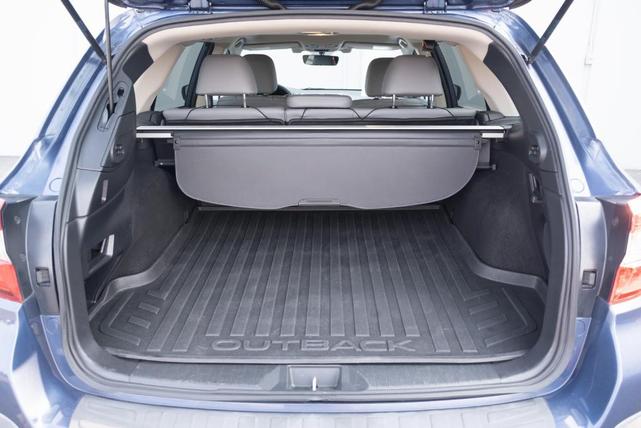 Photo of 2019 Abyss Blue Pearl Subaru Outback