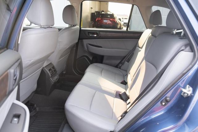 Photo of 2019 Abyss Blue Pearl Subaru Outback