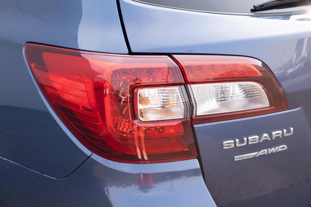 Photo of 2019 Abyss Blue Pearl Subaru Outback