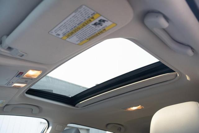 Photo of 2019 Abyss Blue Pearl Subaru Outback