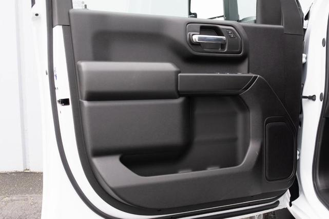 Photo of 2025 White Chevrolet Silverado 2500
