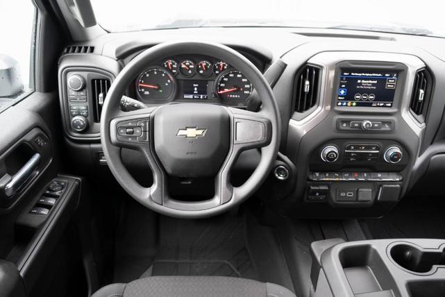 Photo of 2025 White Chevrolet Silverado 2500