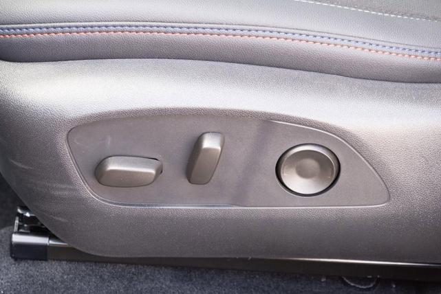 Photo of 2025 Red Chevrolet Equinox EV
