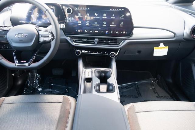 Photo of 2025 Red Chevrolet Equinox EV