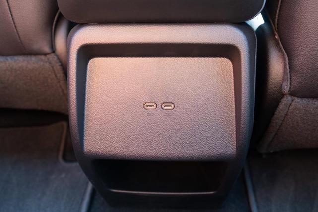 Photo of 2025 Red Chevrolet Equinox EV