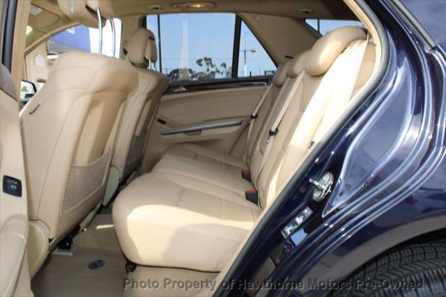 Photo of 2011 Capri Blue Metallic Mercedes-Benz M-Class