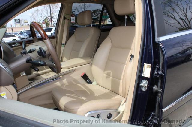 Photo of 2011 Capri Blue Metallic Mercedes-Benz M-Class
