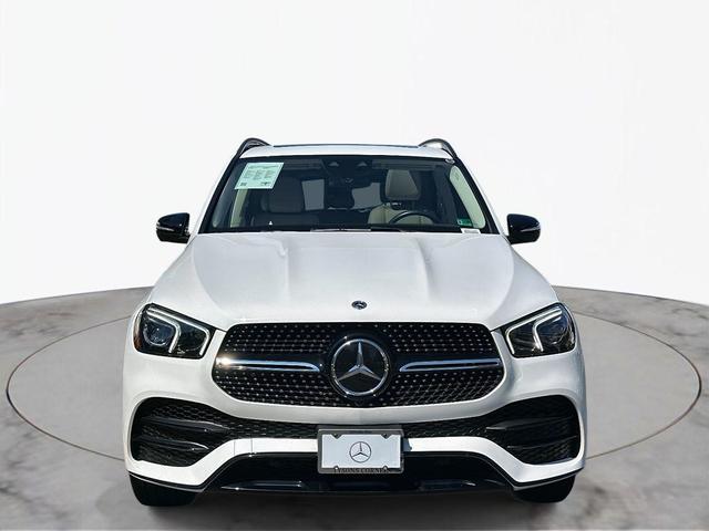 Photo of 2022 Polar White Mercedes-Benz GLE 350