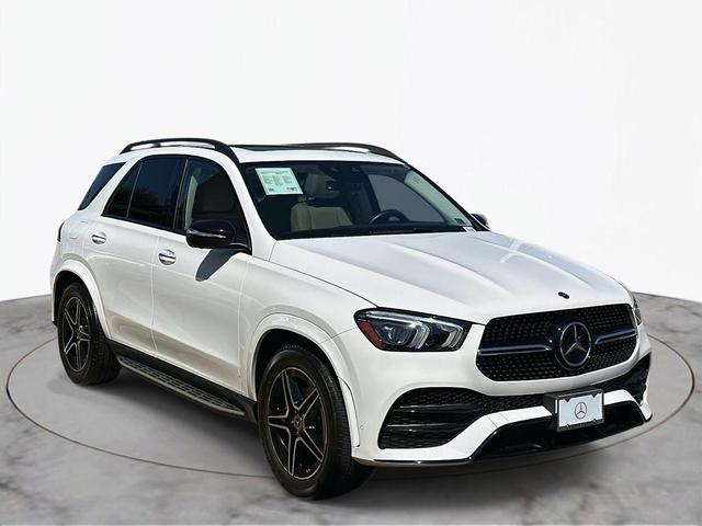 Photo of 2022 Polar White Mercedes-Benz GLE 350