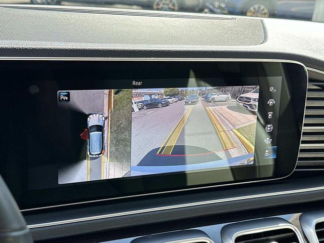 Photo of 2022 Polar White Mercedes-Benz GLE 350