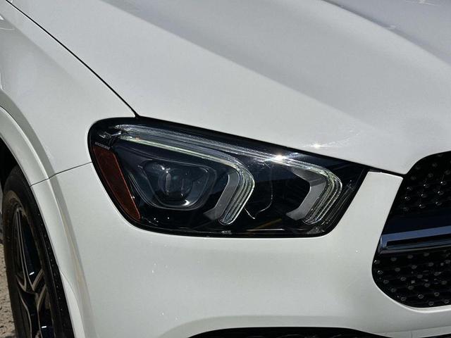Photo of 2022 Polar White Mercedes-Benz GLE 350