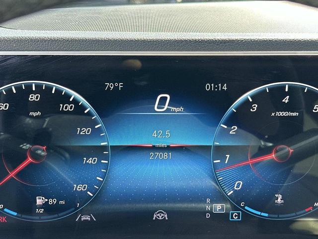 Photo of 2022 Polar White Mercedes-Benz GLE 350