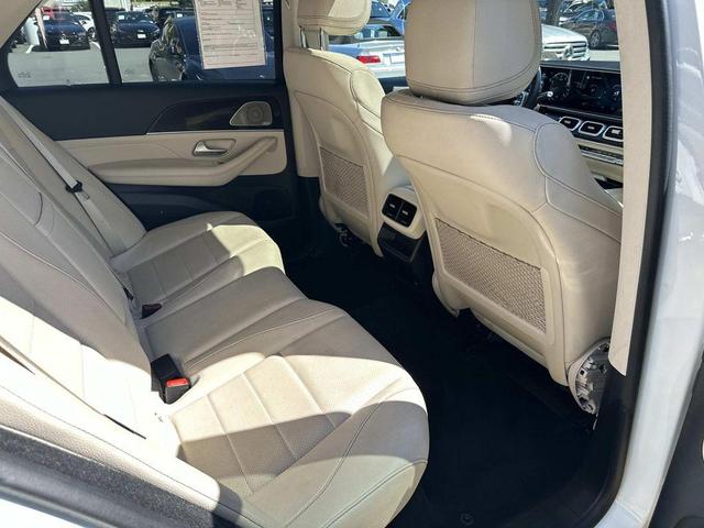 Photo of 2022 Polar White Mercedes-Benz GLE 350