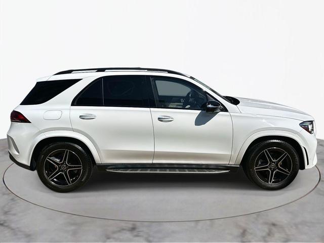 Photo of 2022 Polar White Mercedes-Benz GLE 350