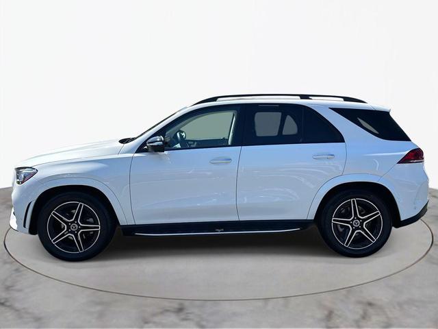 Photo of 2022 Polar White Mercedes-Benz GLE 350