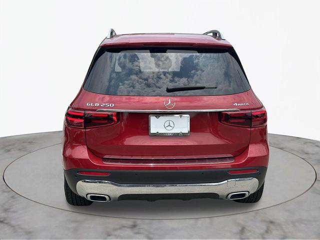 Photo of 2024 Red Metallic Mercedes-Benz GLB 250