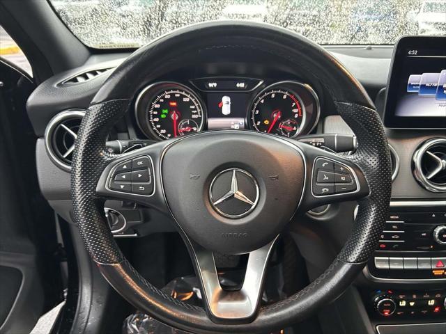 Photo of 2019 Black Mercedes-Benz GLA 250