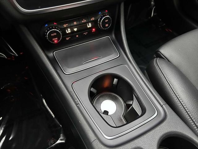 Photo of 2019 Black Mercedes-Benz GLA 250