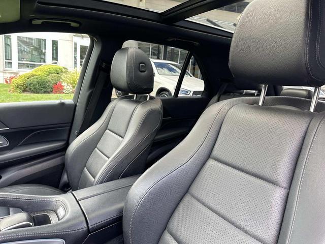 Photo of 2020 Polar White Mercedes-Benz GLE 350