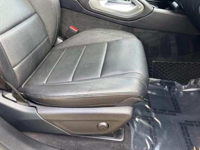 Photo of 2020 Polar White Mercedes-Benz GLE 350