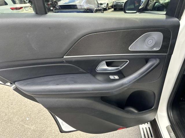 Photo of 2020 Polar White Mercedes-Benz GLE 350