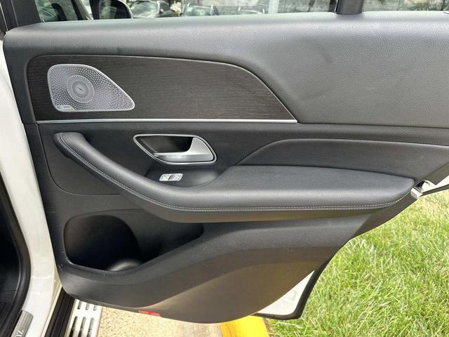Photo of 2020 Polar White Mercedes-Benz GLE 350