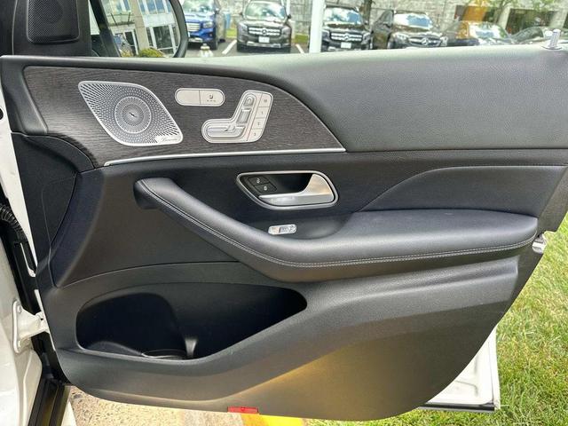 Photo of 2020 Polar White Mercedes-Benz GLE 350