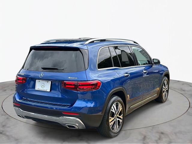 Photo of 2024 Deep Cherry Red Crystal Pearlcoat Mercedes-Benz GLB 250
