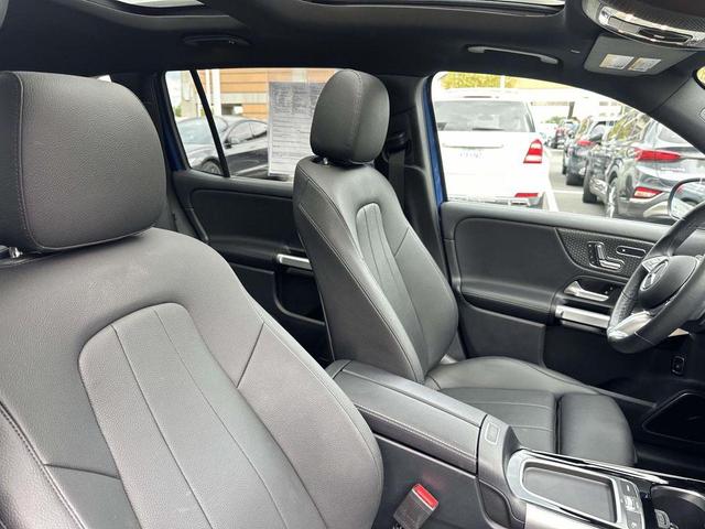 Photo of 2024 Deep Cherry Red Crystal Pearlcoat Mercedes-Benz GLB 250