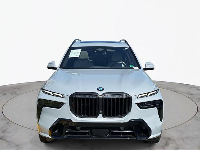 Photo of 2023 Brooklyn Grey Metallic BMW X7