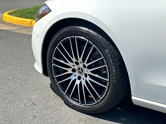Photo of 2025 White Mercedes-Benz C-Class