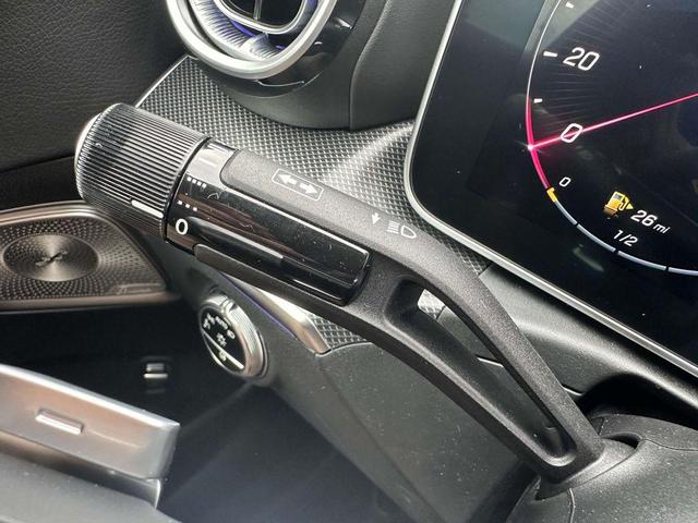 Photo of 2025 Platinum White Mercedes-Benz C-Class