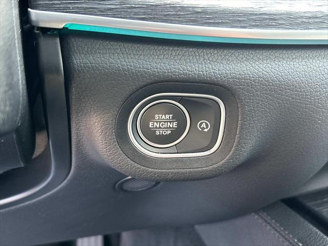 Photo of 2022 Black Mercedes-Benz GLE 350