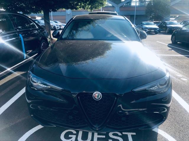 Photo of 2019 Vulcano Black Metallic Alfa Romeo Giulia